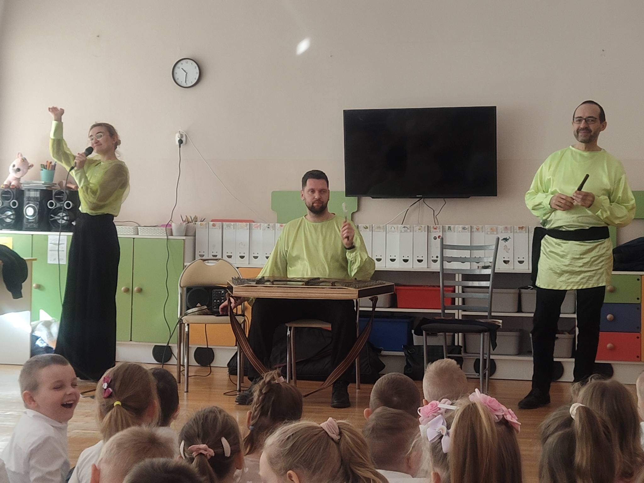  Dzieci i osoby dorosłe